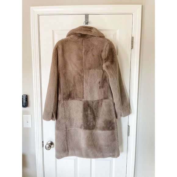 NWT BCBGMaxAzria Faux Fur Super Soft Coat - Picture 3 of 5